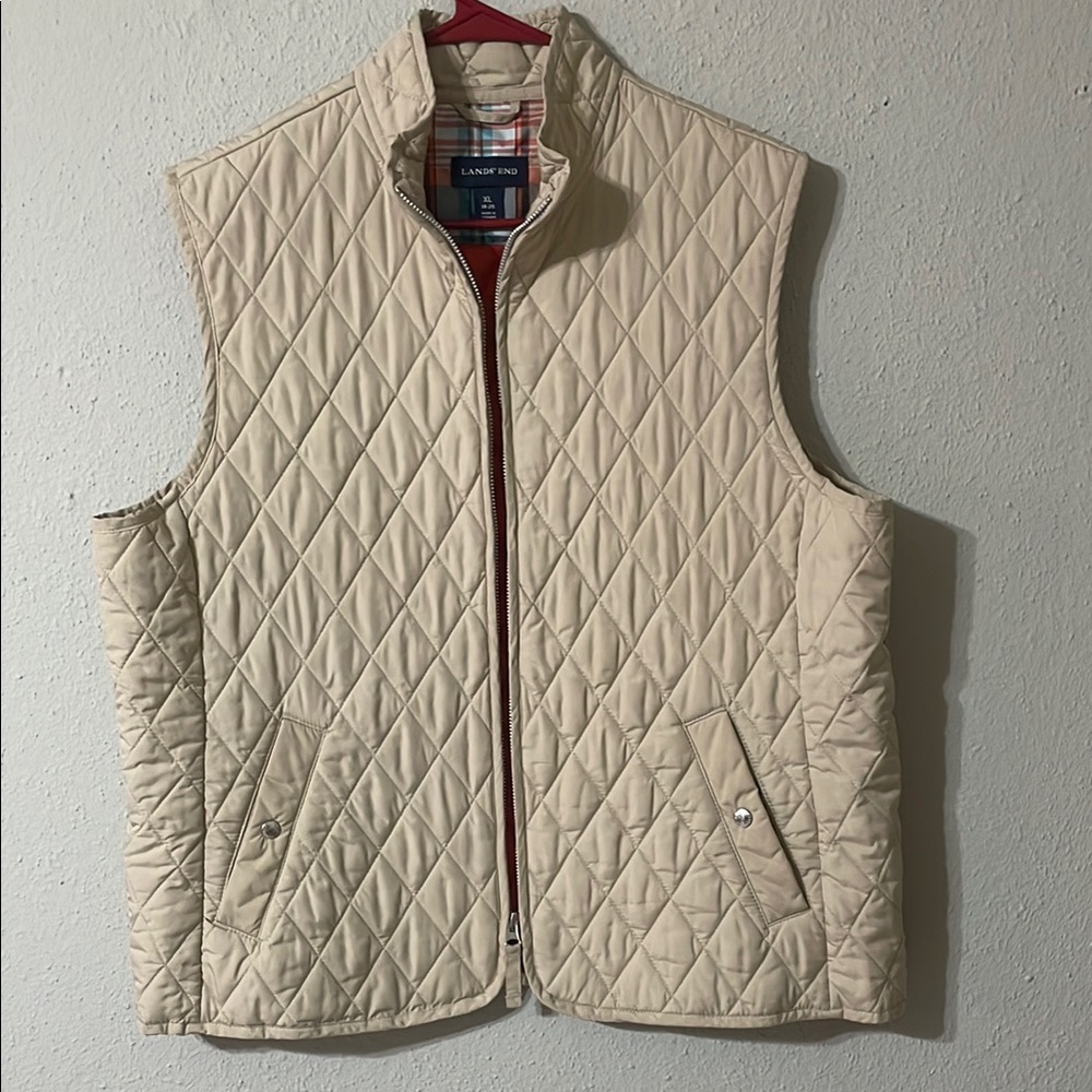 Lands' End Quilted Sleeveless Vest in Cream with Red Trim